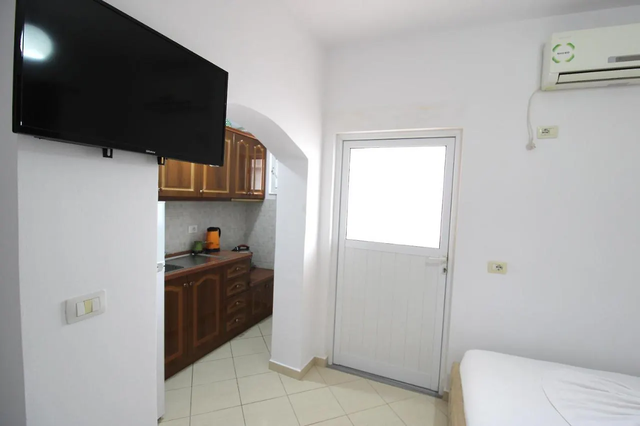 Aparthotel Seaside Vila Genti Pollo Ksamil
