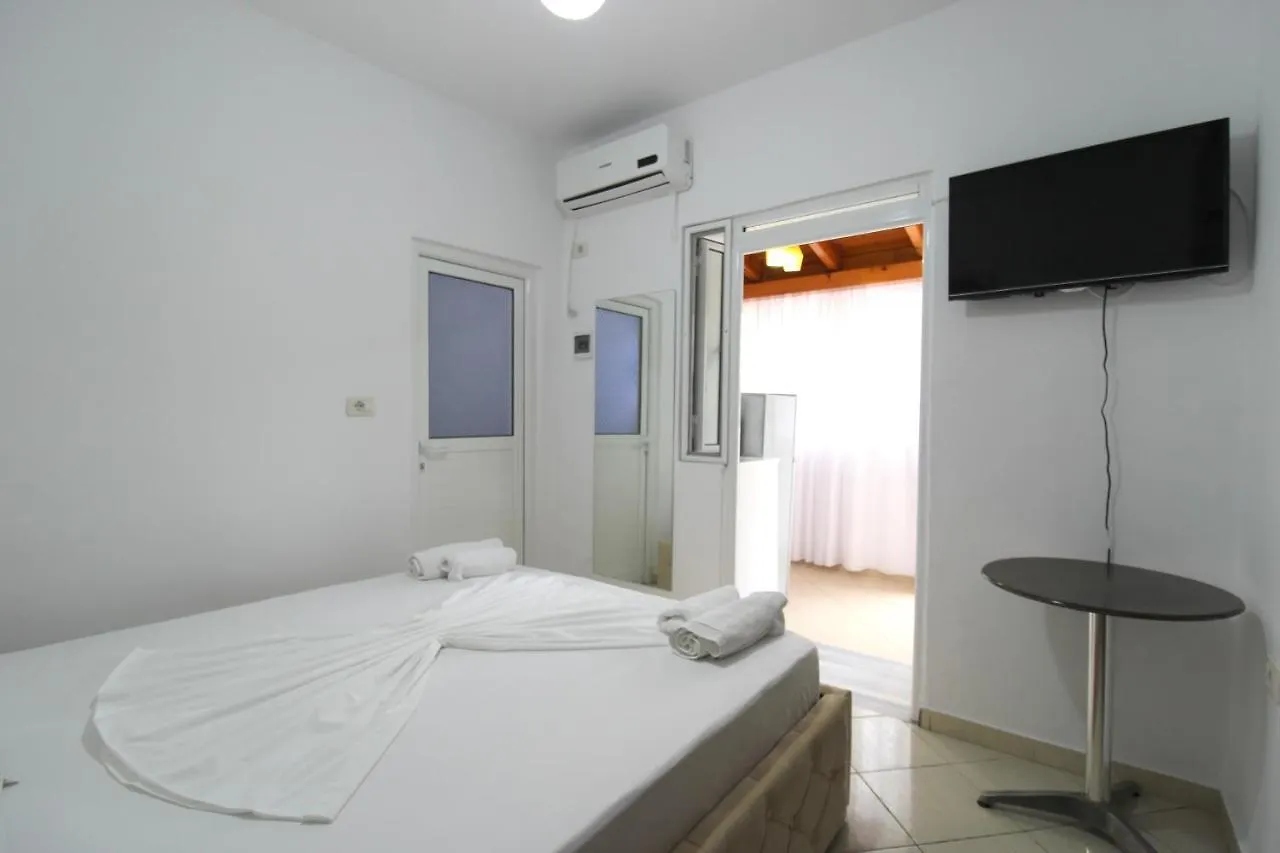 Aparthotel Seaside Vila Genti Pollo Ksamil