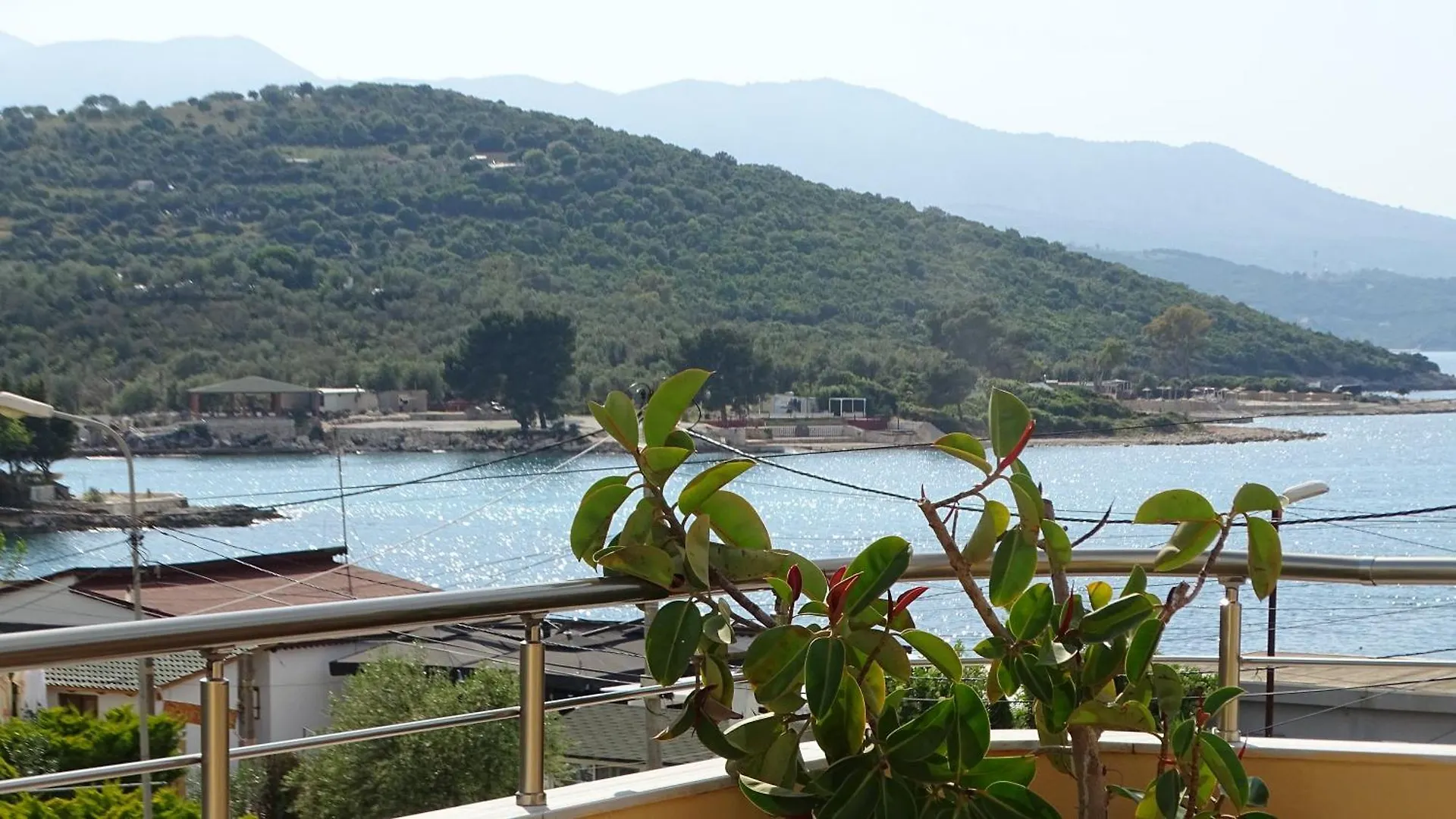 Seaside Vila Genti Pollo Ksamil Aparthotel