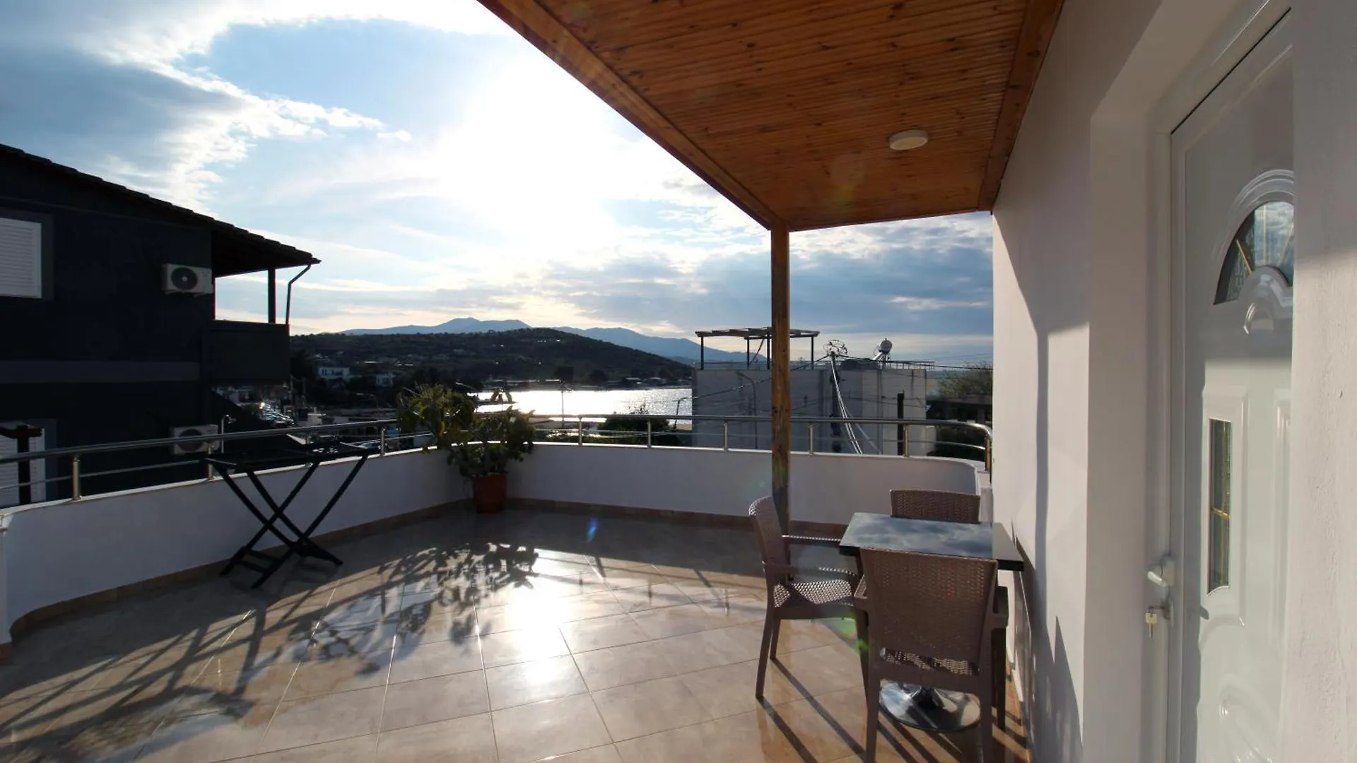 Aparthotel Seaside Vila Genti Pollo Ksamil