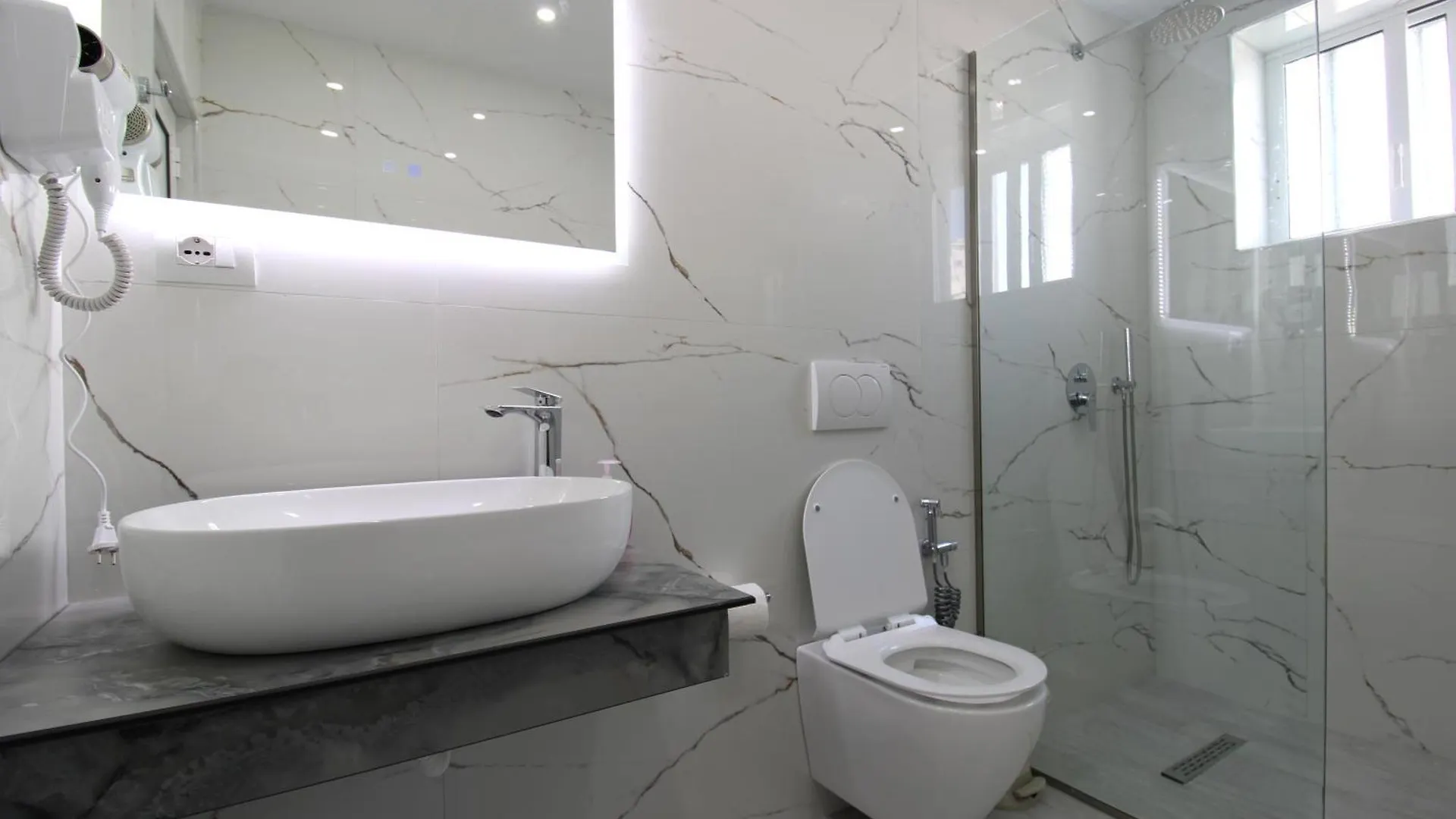 Aparthotel Seaside Vila Genti Pollo Ksamil Albania